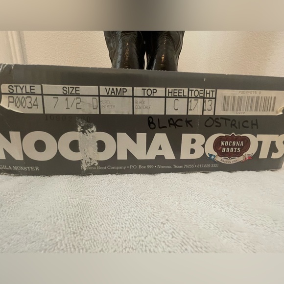 Black Full Quill Nocona Boots Size 7 1/2 D Almost New - Picture 10 of 11